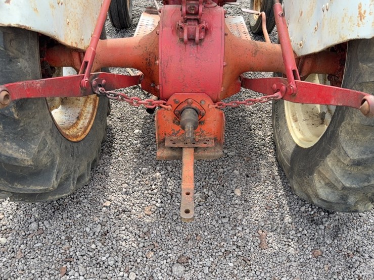 ford-tractor-image-12
