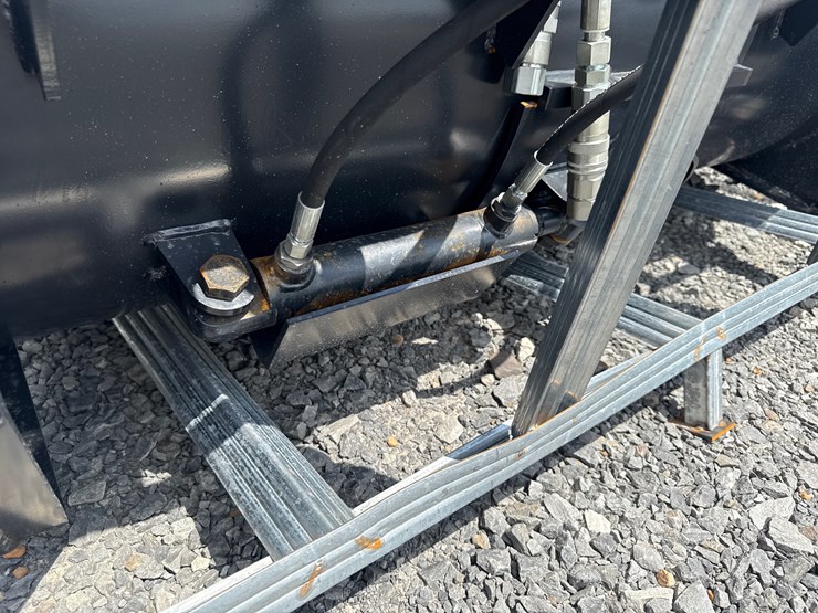 #2027-•-unused-jct-skid-steer-concrete-mixer-inv#:-31711-image-6