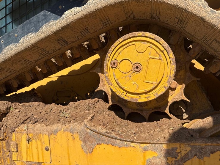 2020-caterpillar-259d3-image-9