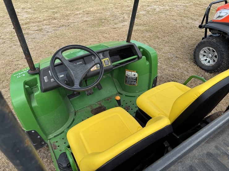 john-deere-gator-image-8