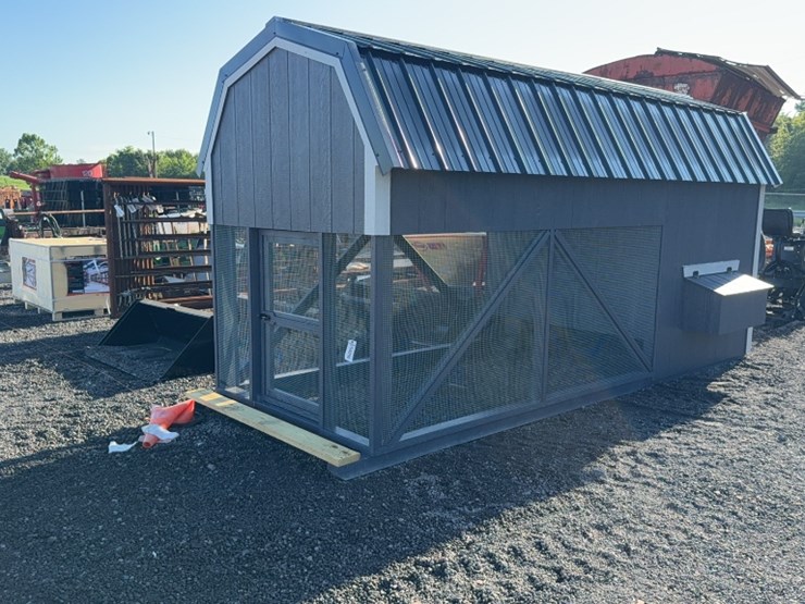 #3062-•-6'-x-15'-portable-chicken-coop-image-1