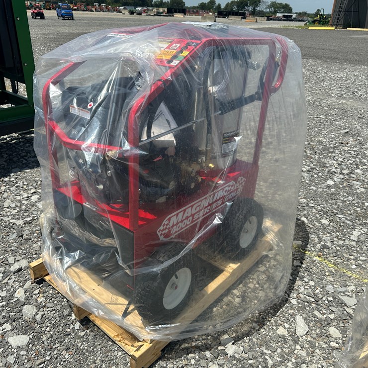 #4 • Unused Magnum 4000 Series Hot Water Pressure Washer 252773 Inv#: 24641