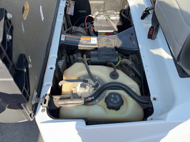 #3099-•-club-car-gas-golf-cart-image-11