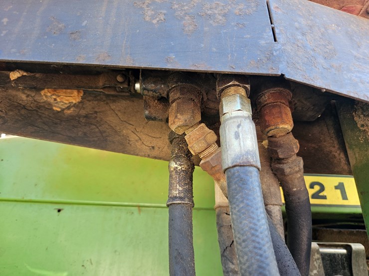 john-deere-2130-image-84
