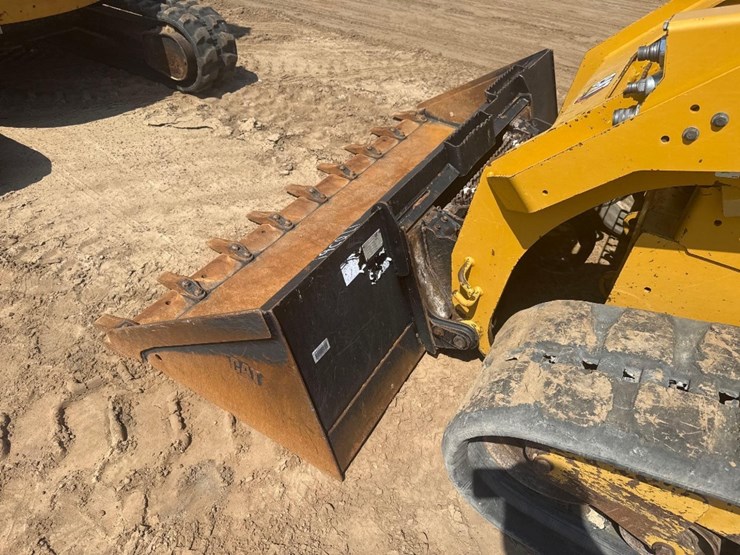 caterpillar-299d3-image-9