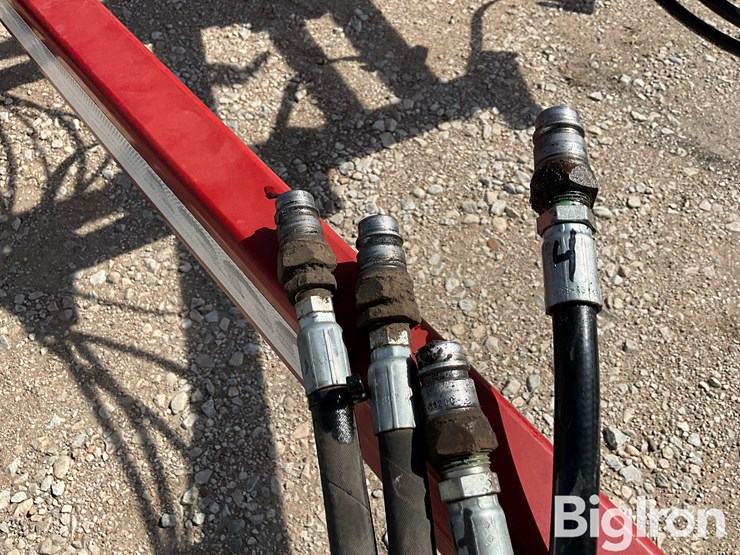 case-ih-4300-image-12