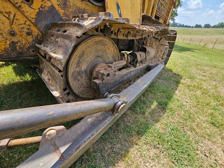 caterpillar-d4d-image-62