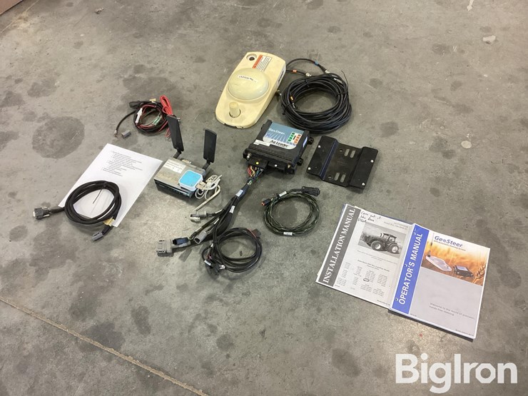 ag-leader-geosteer-receiver-&-ecu-image-1