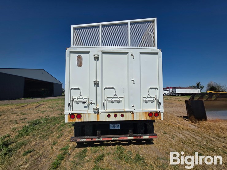 2009-courtney-berg-t/a-end-dump-silage-trailer-image-6