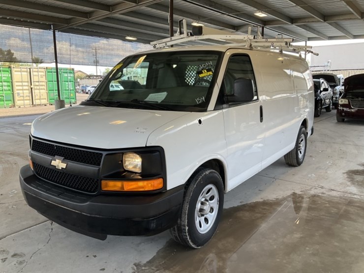 2014-chevrolet-express-1500-image-4