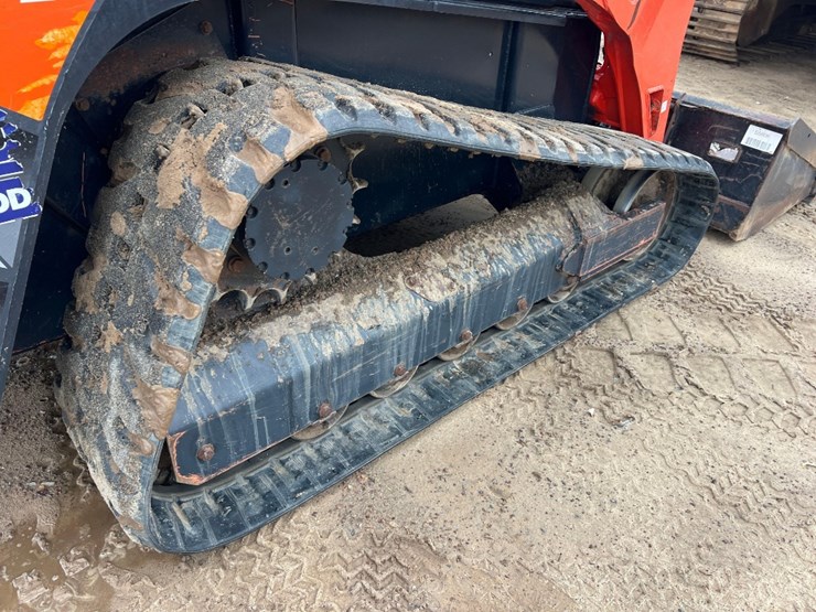 kubota-svl97-2-image-16