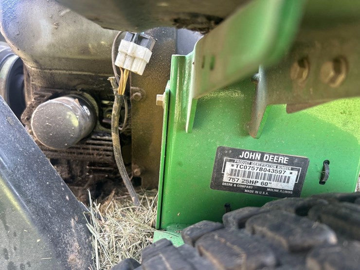 2005-john-deere-757-image-11