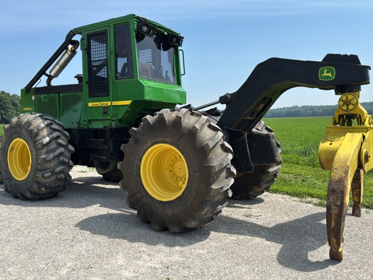 2010-john-deere-2010-image-3