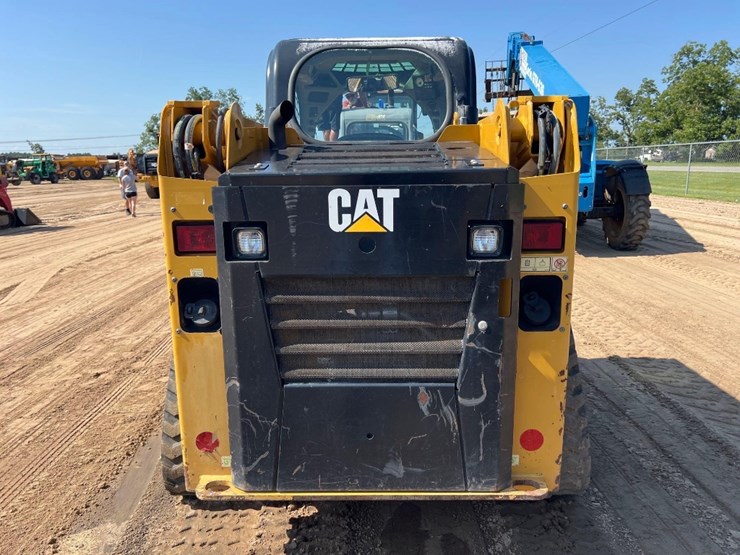 caterpillar-239d-image-3