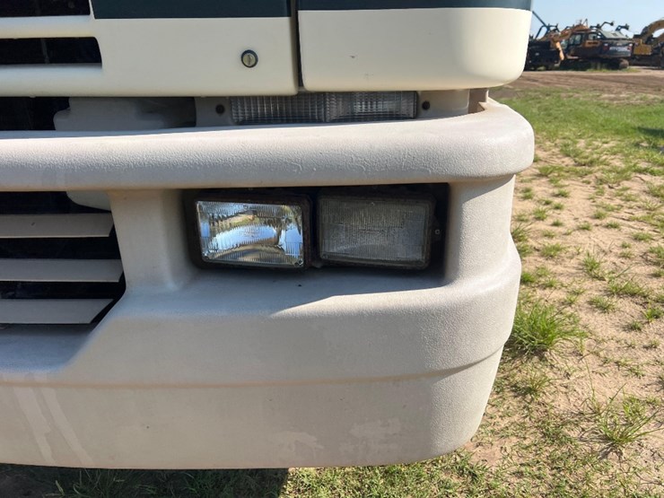 1995-fleetwood-bounder-s/a-motorhome-image-9