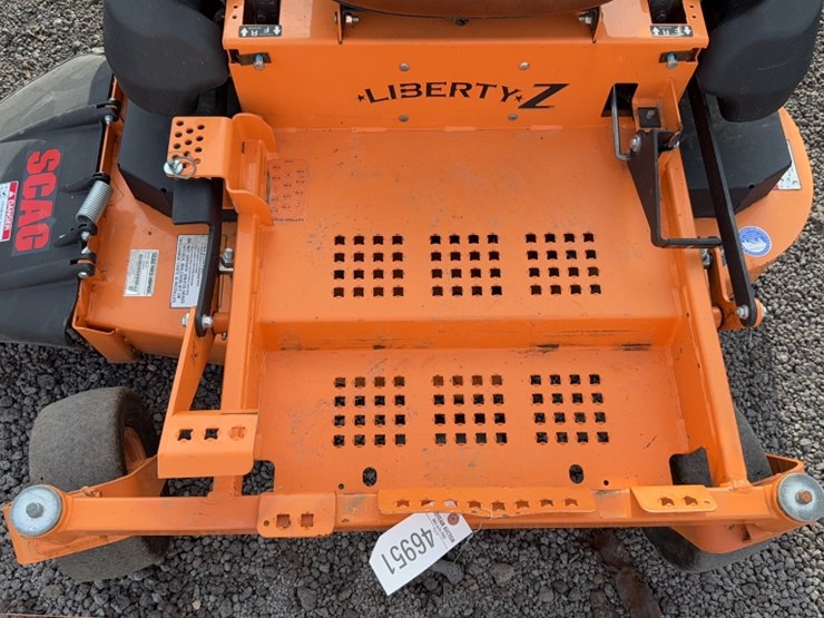 #3093-•-scag-liberty-z-zero-turn-mower-image-5