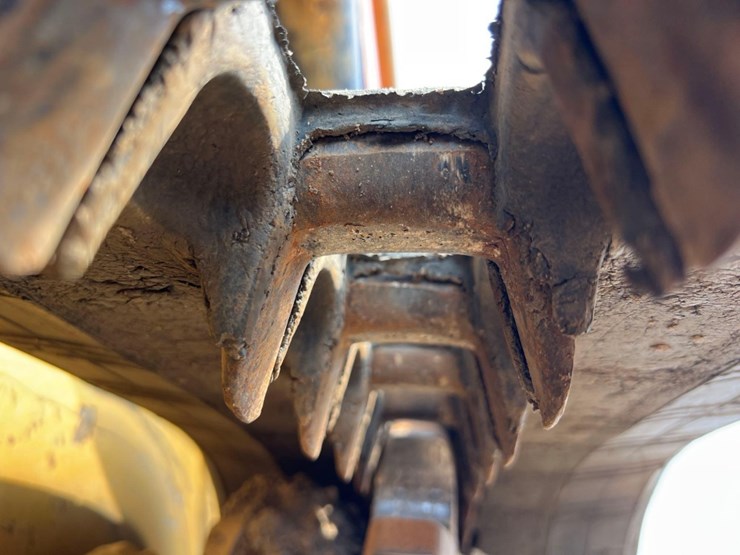 caterpillar-259d-image-12
