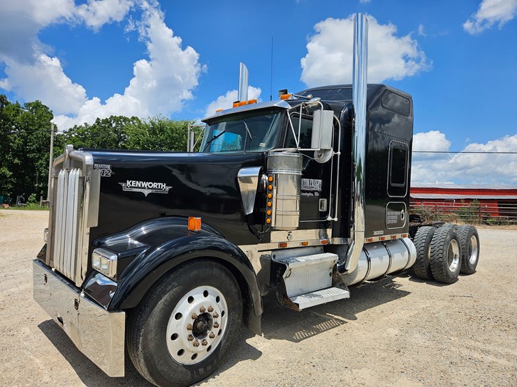 2000-kenworth-w900-image-2