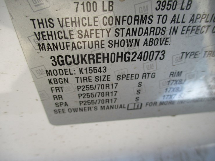 2017-chevrolet-1500-image-15
