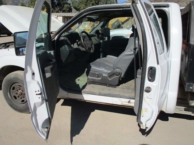2015-ford-f250-sd-image-10