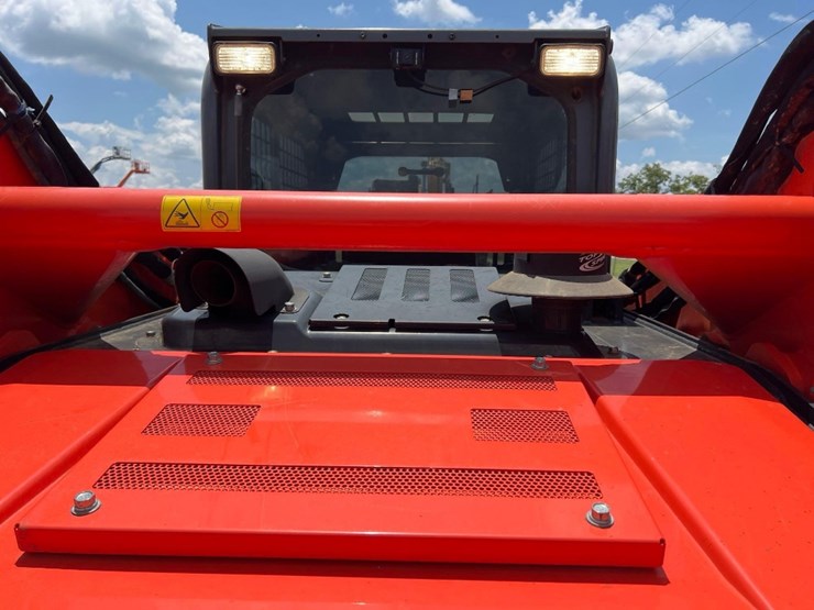 kubota-svl97-2-image-22