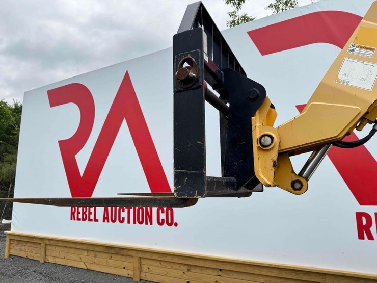 2016-gehl-rs5-19-image-31
