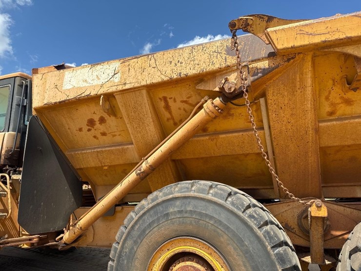 2003-deere-350d-image-16
