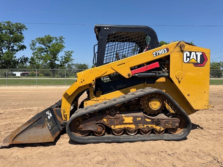 2020-caterpillar-279d3-image-1