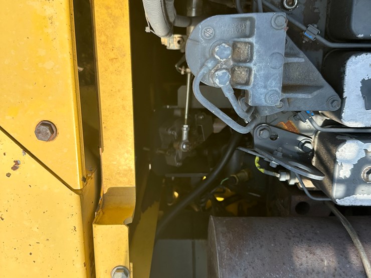 komatsu-pc200-image-77