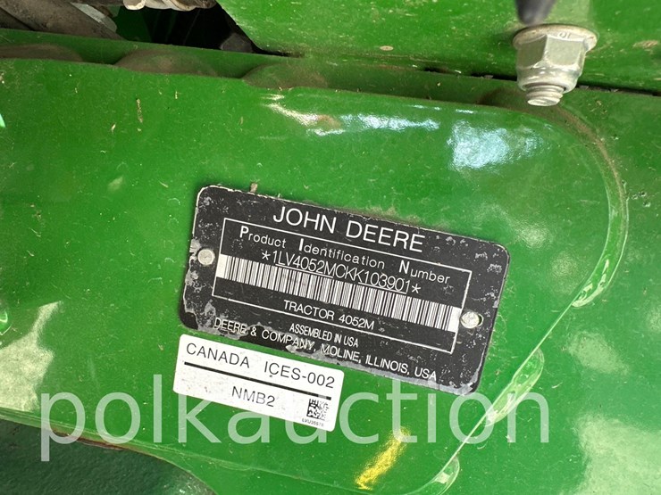 john-deere-4052m-image-18