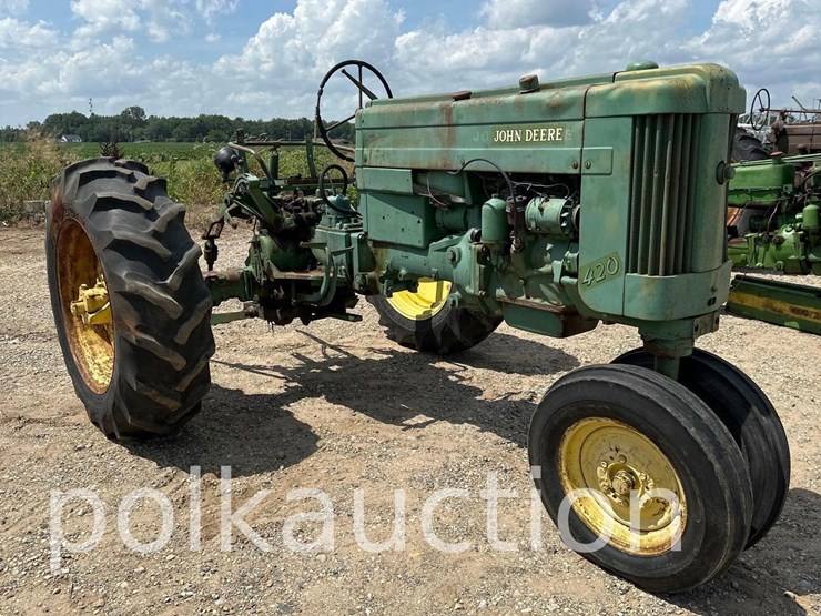 john-deere-420-image-1