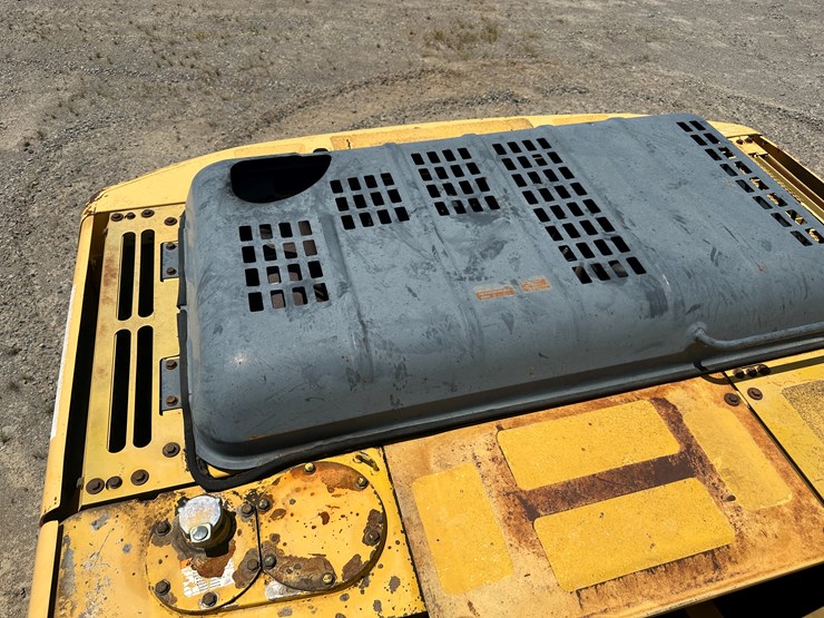 komatsu-pc200-image-68