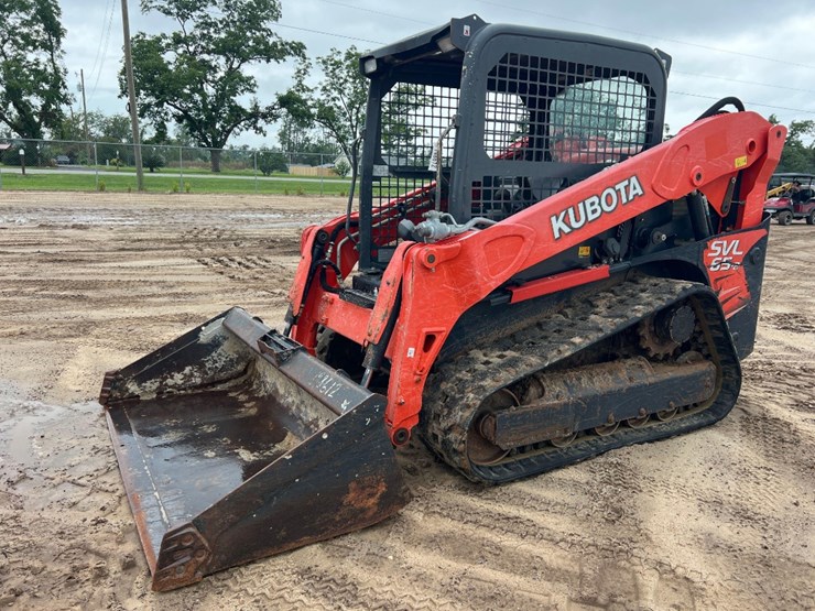 2019-kubota-svl65-2-image-8