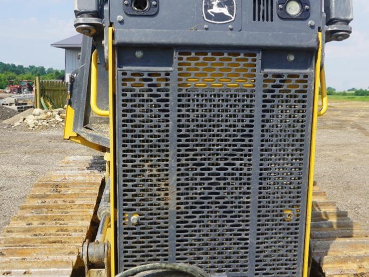 2017-deere-550k-image-68