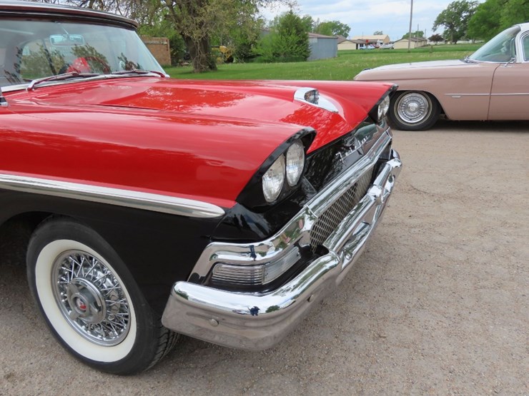 1958-ford-fairlane-500-skyliner-retractable-hardtop-image-5
