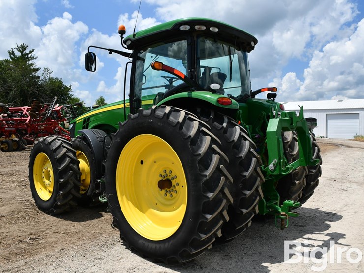 2014-john-deere-8335r-image-7