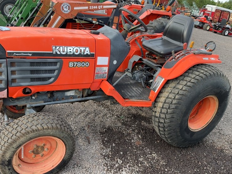 kubota-b7800-image-13