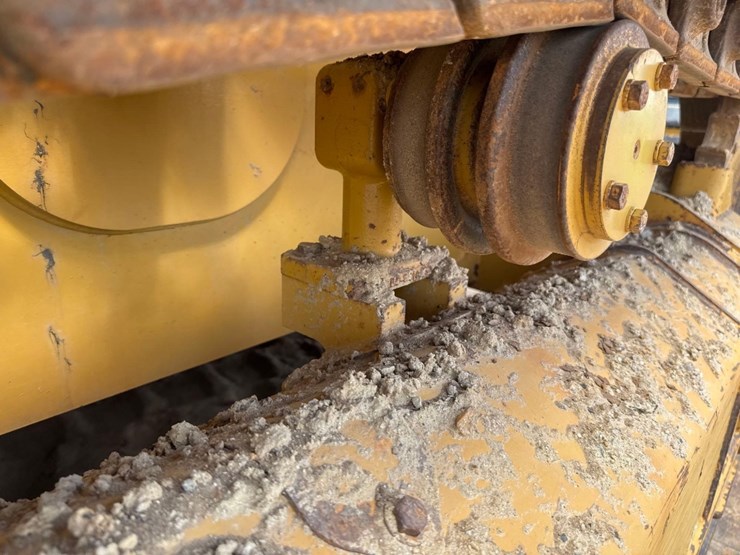 2019-caterpillar-d3k2-xl-image-11