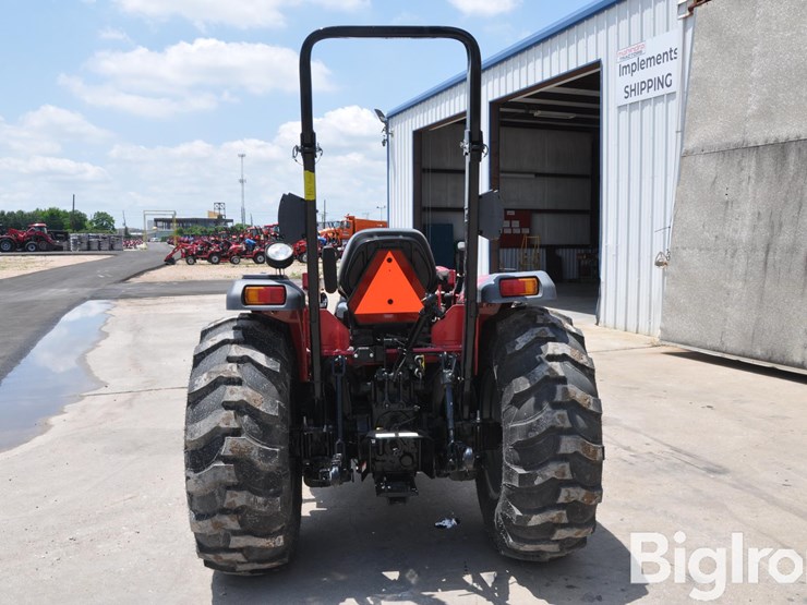 2019-mahindra-3640-hst-image-6