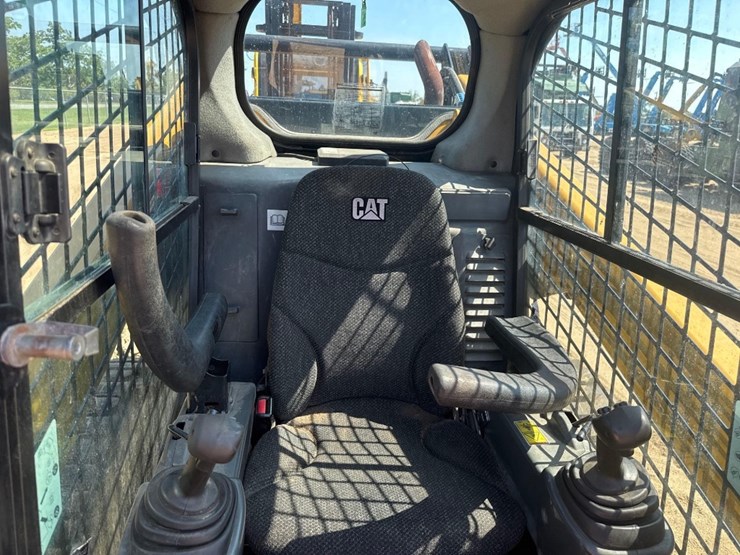 2019-caterpillar-272d2-image-20