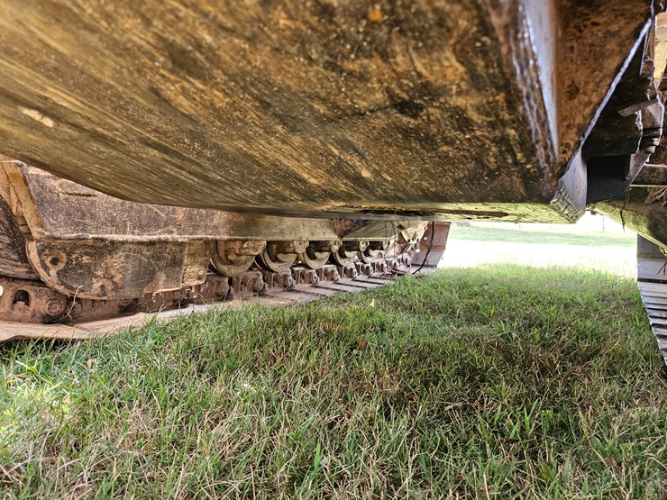 caterpillar-d4d-image-101