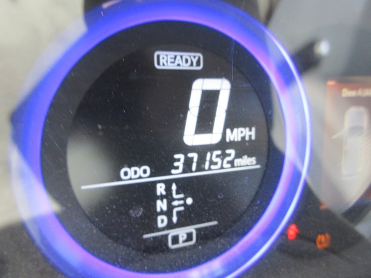 2014-toyota-rav4-image-16