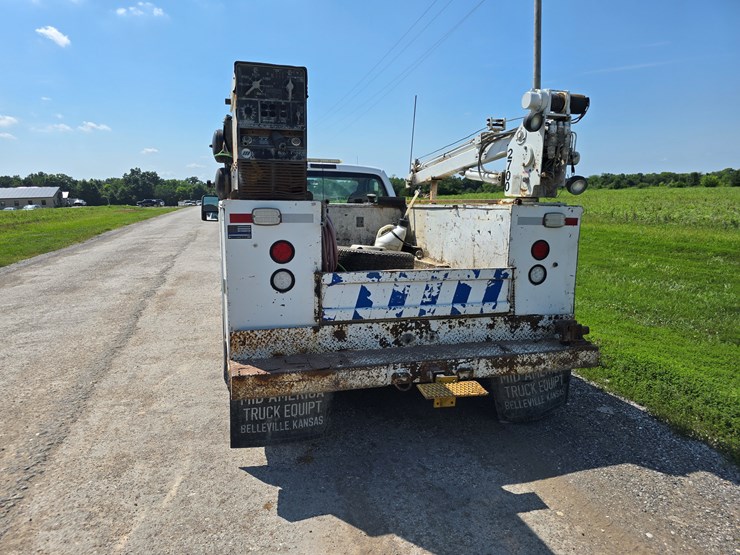 2008-ford-f350-image-22