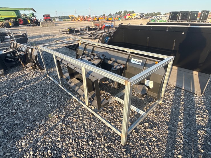 #2009-•-unused-jct-84"-skid-steer-dozer-blade-inv#:-31707-image-3