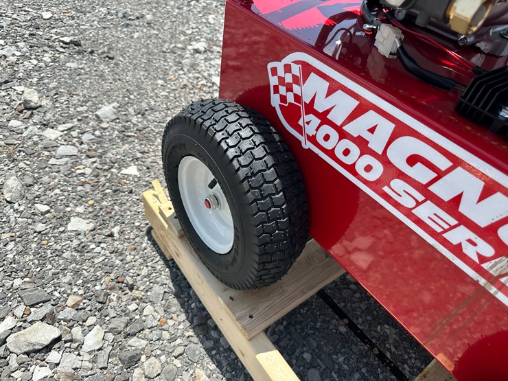 #4-•-unused-magnum-4000-series-hot-water-pressure-washer-252773-inv#:-24641-image-7