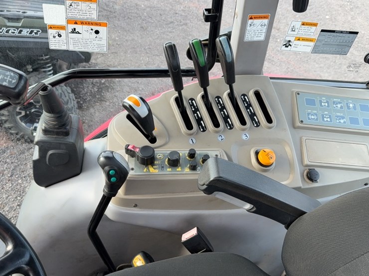 mahindra-mforce-105p-image-19
