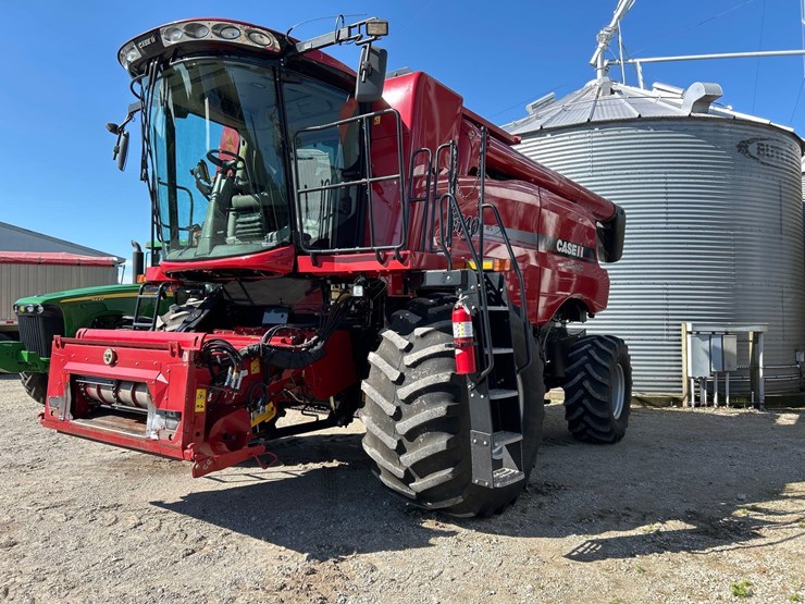 2014-case-ih-5140-image-1
