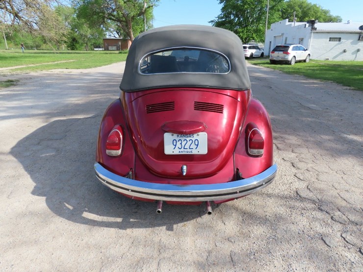 1968-volkswagen-beetle-convertible-image-7
