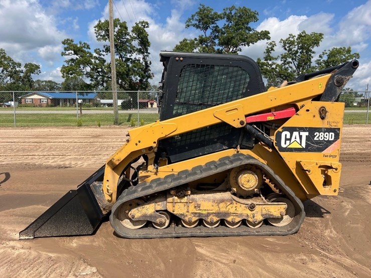 2015-caterpillar-289d-image-1