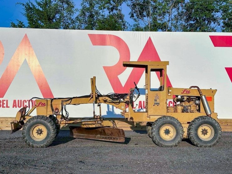 lee-g550-motor-grader-image-1